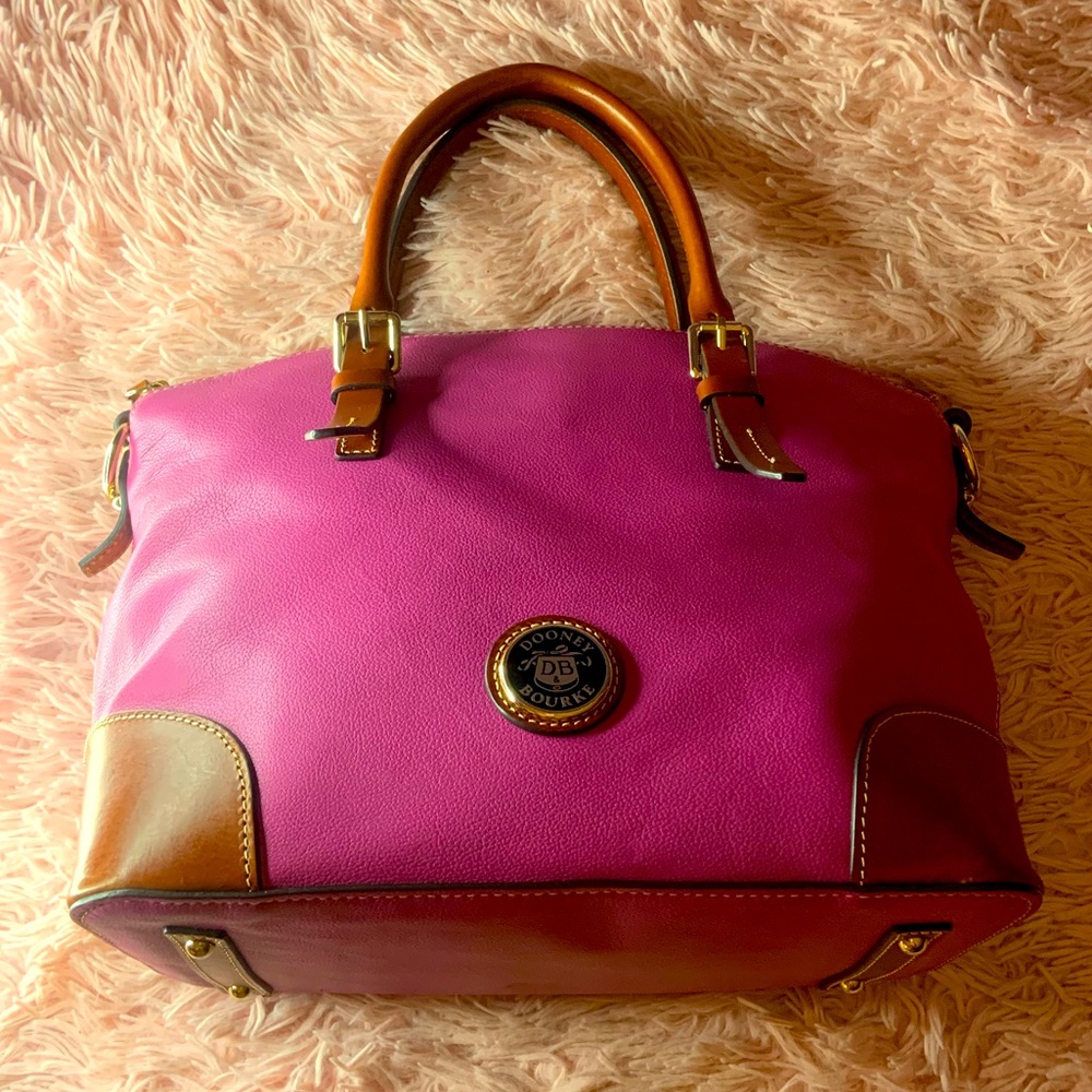 SOLD - Pink Dooney & Bourke Satchel (PRICETAG ATTACHED)